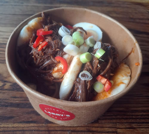 Pulled beef bao buns