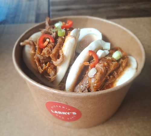 Pulled pork bao buns