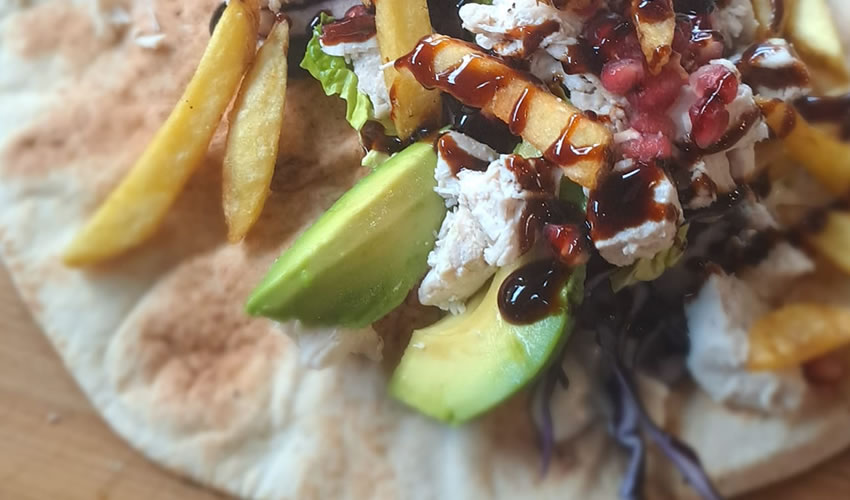 Chicken & Avocado Flatbread close up