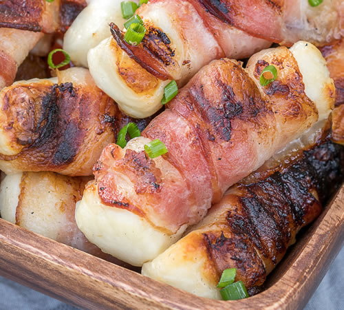 halloumi in blankets