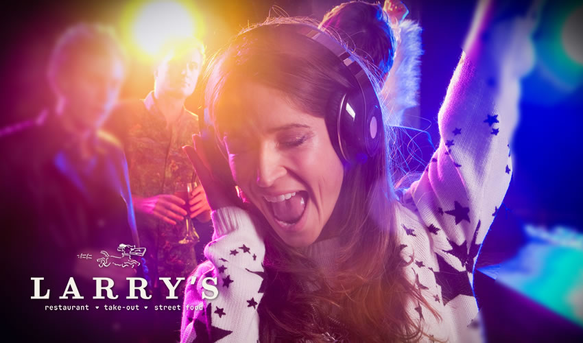 Silent disco at Larry's