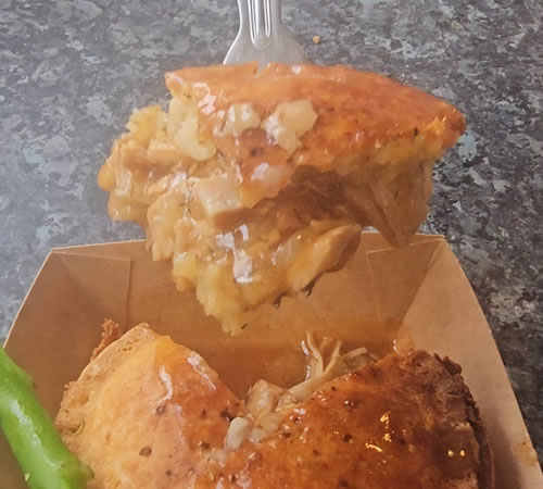 Chicken and mushroom pie