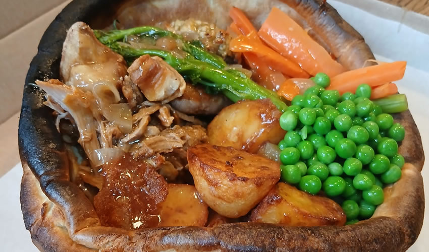 Gient Yorkshires on Sundays